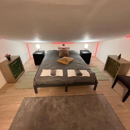 King House & Garden With Ac And Free Parking Possibility Apartment Budapest Exterior photo