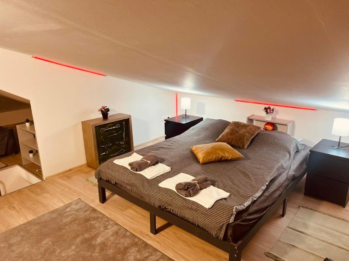 King House & Garden With Ac And Free Parking Possibility Apartment Budapest Exterior photo