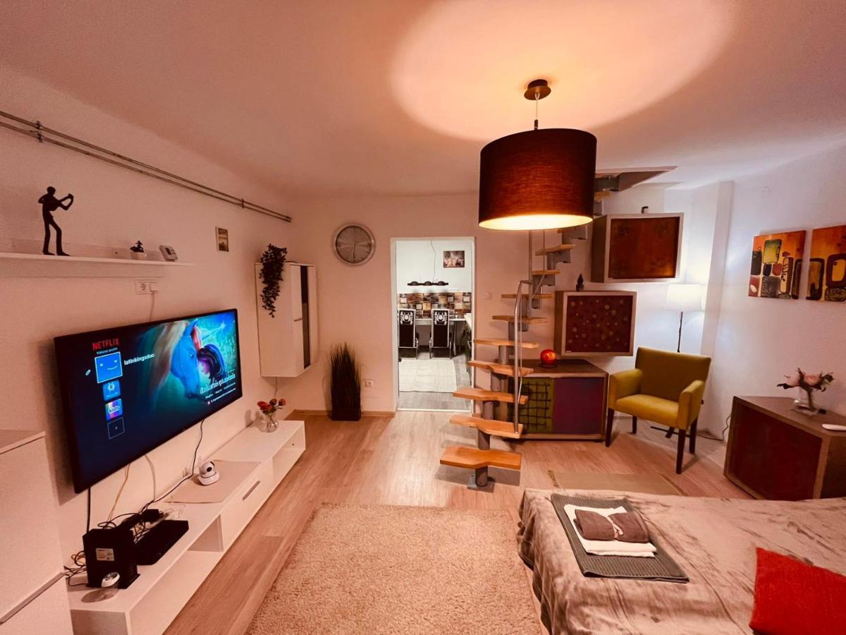 King House & Garden With Ac And Free Parking Possibility Apartment Budapest Exterior photo